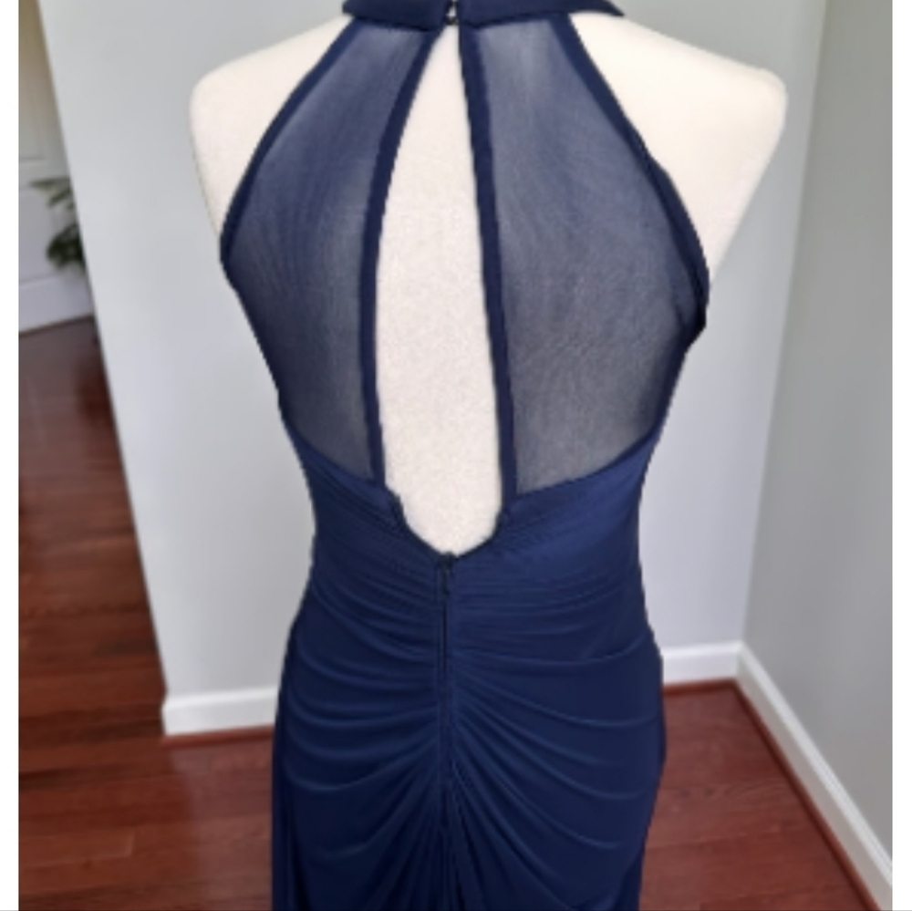 Elegant Navy Blue Evening Gown - Picture 2 of 5